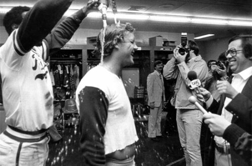 wilson_douses_brett_playoffs